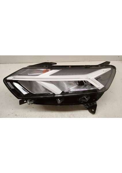 Dacia Sandero 21/24 Far Lambası Sol Elektri̇kli̇/motorlu/ledli̇/beyaz (E Marklı)