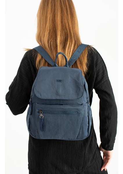 Kadın Sırt Çantası Ultra Hafif Poliamid Kumaş Su Geçirmez Kapaklı Günlük Sırt Çantası 29*27 cm fiyatları