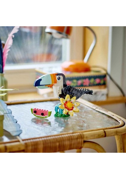 LEGO Creator 3'ü 1 Arada Vahşi Hayvanlar: Tropikal Tukan Kuşu 31173 fırsatları