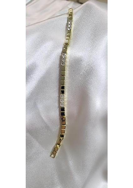 Çelik 3 Sıra Zirkon Taşlı 14 Renginde Bileklik fiyatları