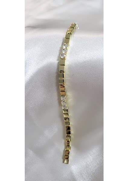 Çelik 3 Sıra Zirkon Taşlı 14 Renginde Bileklik modelleri
