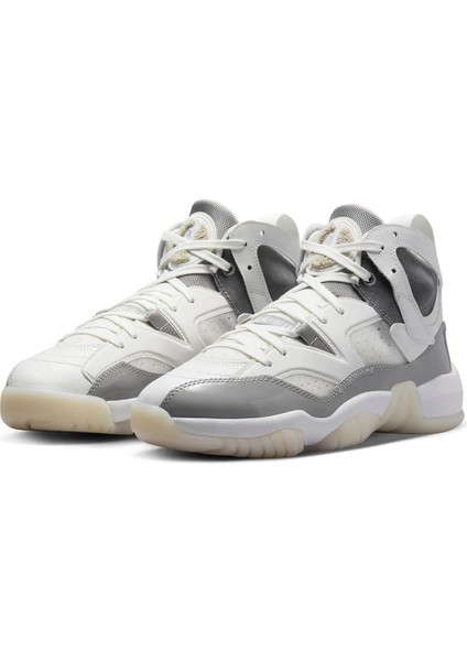 Wmns Jumpman Two Trey Kadın Gri Basketbol Ayakkabısı DR9631-002 fiyatları