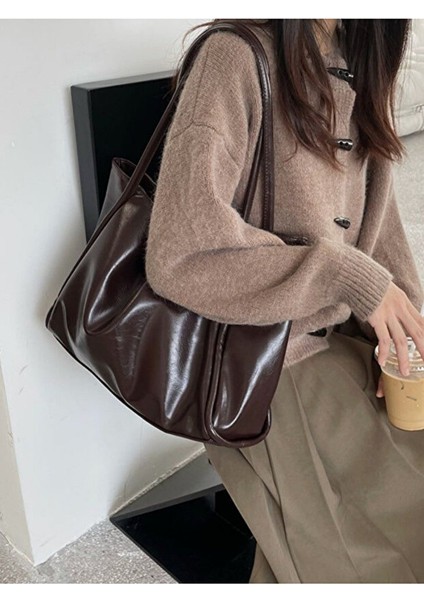 Basic Model Büyük Boy Kadın Omuz ve Kol Çantası fiyatları