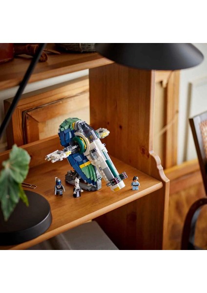 LEGO Star Wars: Klonların Saldırısı Jango Fett’in Starship’i 75433 modelleri