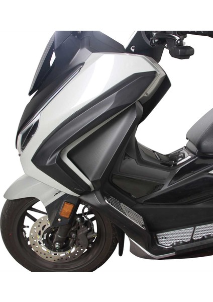 2023-2025 Honda Forza 250 Uyumlu Üst Bacak Koruma Siyah modelleri