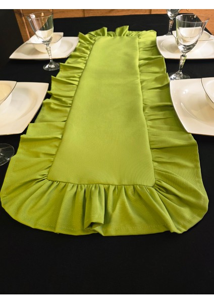 Etrafı Fırfırlı Runner - Sıvı Itici Özlliğe Sahip fiyatları