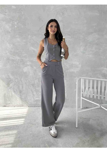 Gri Yelekli Pantolon Takim