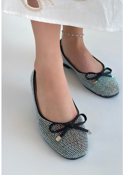 Fiyonklu Babet Ayakkabı Saten Siyah Topuk Boyu 1 cm fiyatları