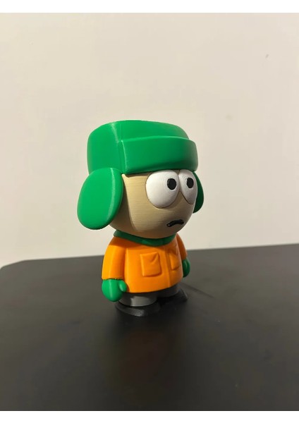 Kyle - South Park Yeşil Şapkalı Dekoratif Figür – 3D Baskı Koleksiyon Biblo fiyatları