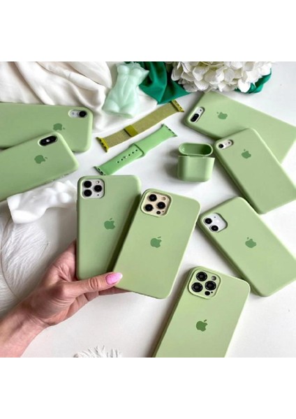 Iphone 13/ 14 Uyumlu Lansman Içi Kadife Premium Kılıf