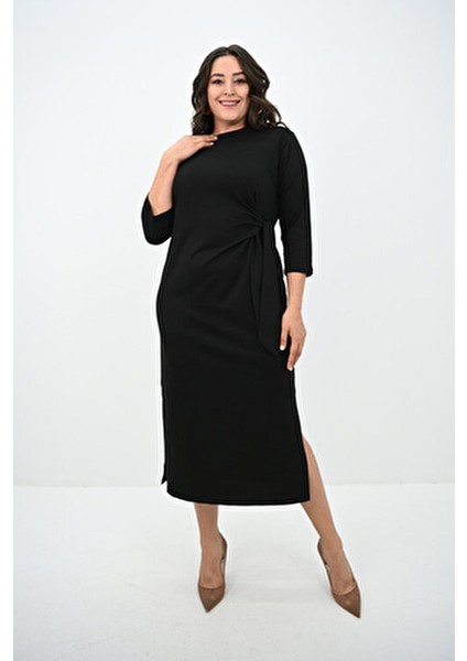 Kadın Büyük Beden Bel Bağlama Detaylı Siyah Elbise Şık ve Rahat Stil