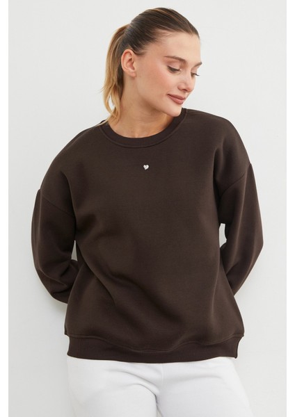 3 Iplik Taşlı Kalp Detaylı Oversize Sweatshirt fiyatları