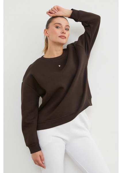 3 Iplik Taşlı Kalp Detaylı Oversize Sweatshirt fırsatları
