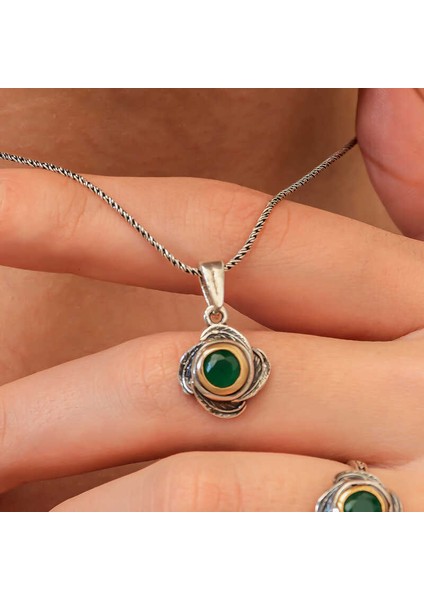 Gümüş Çiçek Desenli Otantik Kadın Kolye fiyatları