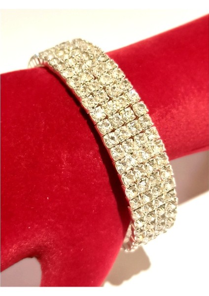 Gümüş Renk Lüks Figürlü Gösterişli Parıltılı Bileklik