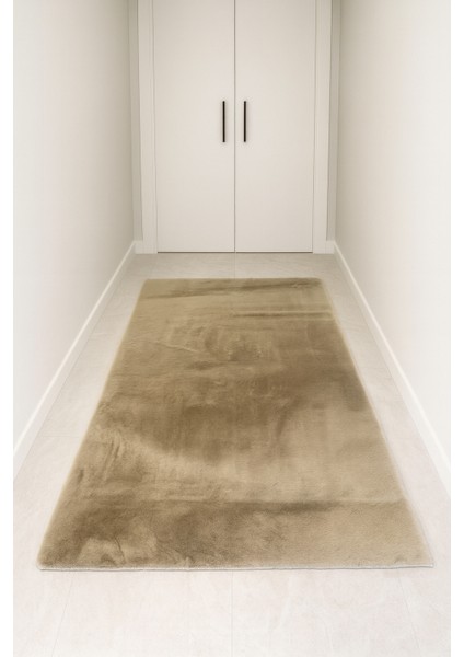 Fluffy Basic Serisi Tavşan Tüyü Dokuma Kaymaz Taban Pelüş Halı fiyatları