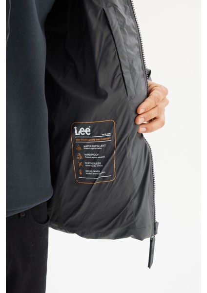 Regular Fit Normal Kesim Kapüşonlu Cepli Şişme Puffer Mont fırsatları