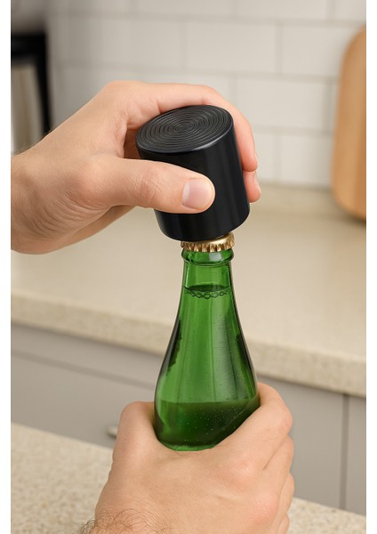 🥤 Soda/şişe Açacağı – Kolay Kavramalı Ergonomik Kapak Sökücü (1 Adet, Siyah) fırsatları