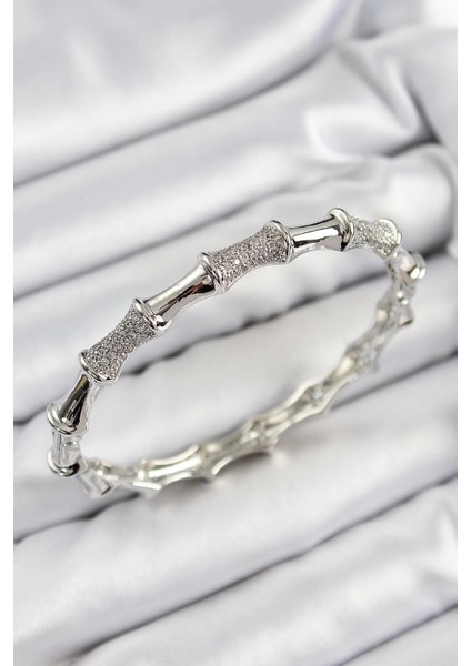 Pirinç Zirkon Taşlı Kemik Model Gümüş Renk Vip Kadın Bileklik