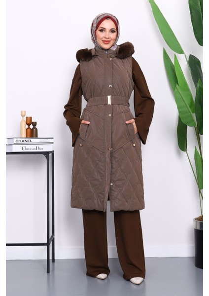 Koyuv Vizon Kürk Detaylı Kapşonlu Uzun Yelek