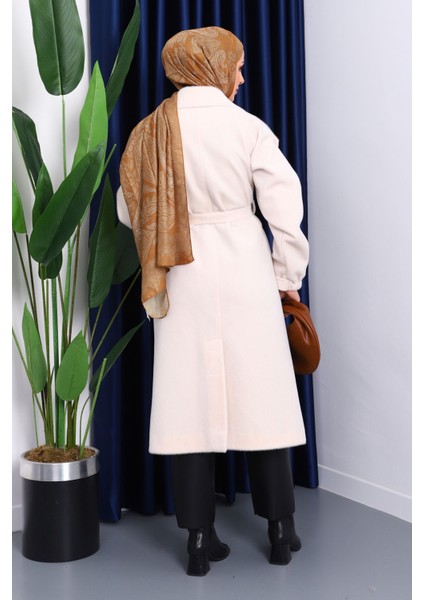 Krem Kruvaze Yaka Kuşaklı Angora Kaban fırsatları