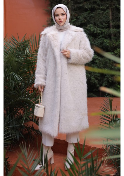 Taş Cepli Kürk Kaban