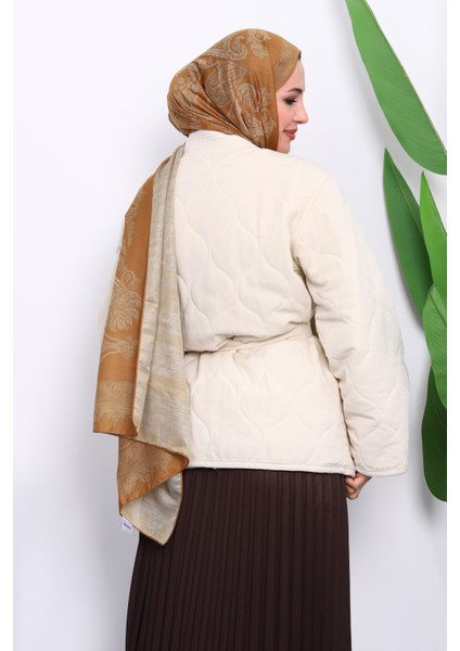 Krem Kapitone Kuşaklı Astarlı Ceket fırsatları
