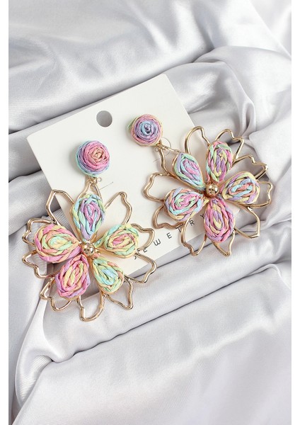 Pirinç Rainbow Çiçek Model Gold Renk Kadın Hasır Küpe