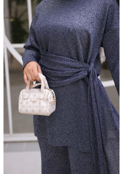 Lacivert Bisiklet Yaka Simli Pantolonlu Takım fırsatları