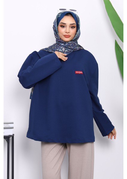 Lacivert Bisiklet Yaka Iki Iplik Oversize Sweatshirt modelleri