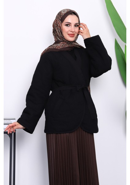 Siyah Kapitone Kuşaklı Astarlı Ceket