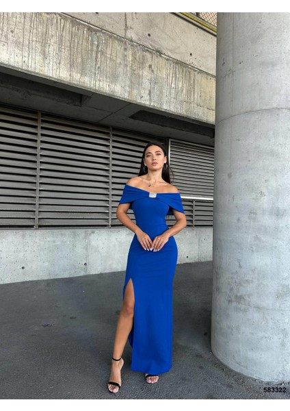 Esnek Krep Kumaş Fiyonk Yaka Ön Taş Detaylı Abiye Elbise Saks 583322