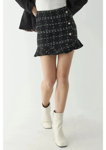 Kadın Düğme Detaylı Tüvit Volanlı Mini Etek Black