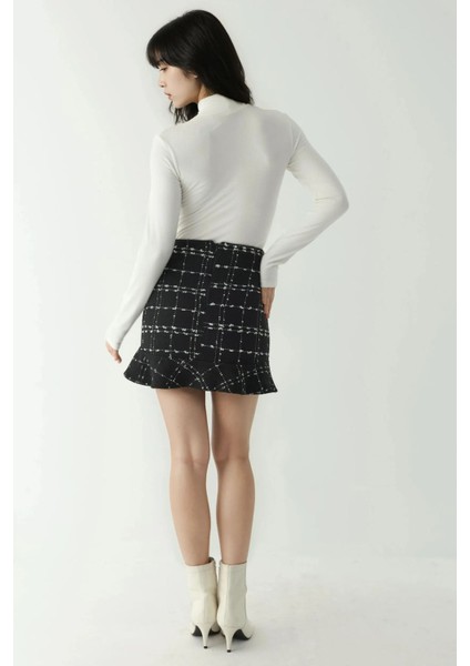 Kadın Düğme Detaylı Tüvit Volanlı Mini Etek Black