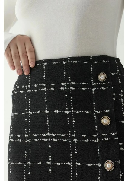 Kadın Düğme Detaylı Tüvit Volanlı Mini Etek Black