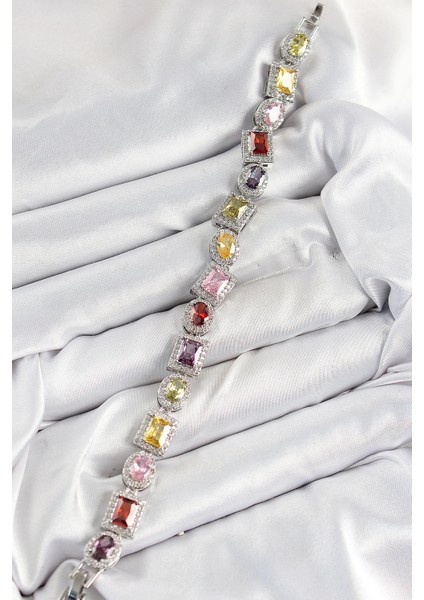 Pirinç Karışık Zirkon Taşlı Baget Model Gümüş Renk Vıp Seri Kadın Bileklik fiyatları