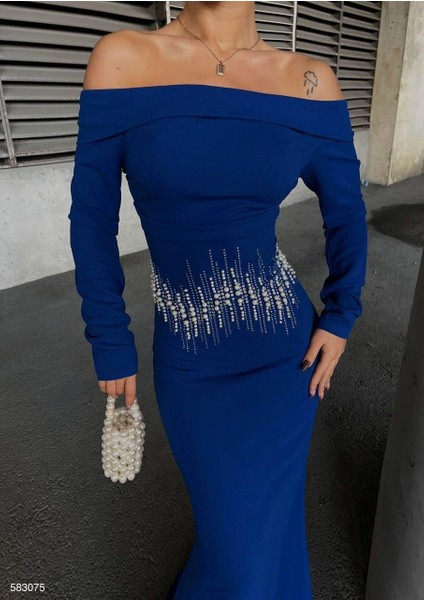 Krep Taşlı Uzun Degaje Yaka Saks Elbise 583075 fırsatları