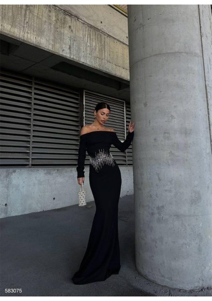 Krep Taşlı Uzun Degaje Yaka Siyah Elbise 583075