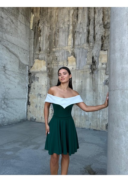 Esnek Krep Kumaş V Yaka Pile Detaylı Mini Abiye Elbise 583287 Zümrüt fiyatları