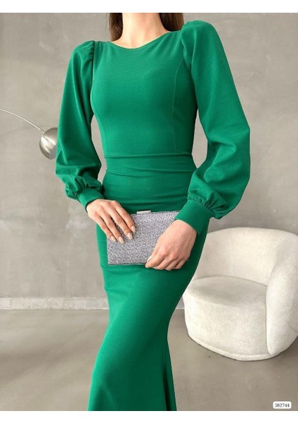 Balon Kol Balık Model Maxi Boy Ithal Krep Kumaş Elbise 582744 Zumrut modelleri