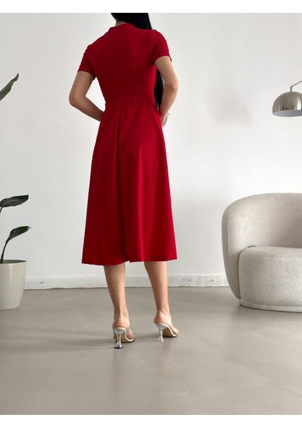 Kısa Kollu Cepli Uzun Krep Kumaş Elbise Kırmızı 582110 modelleri
