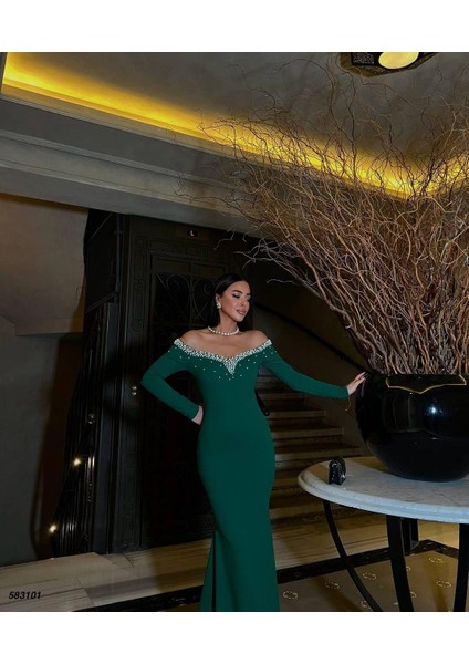 Düşük Omuz Taş Detaylı Balık Abiye Elbise 583101 Zumrut