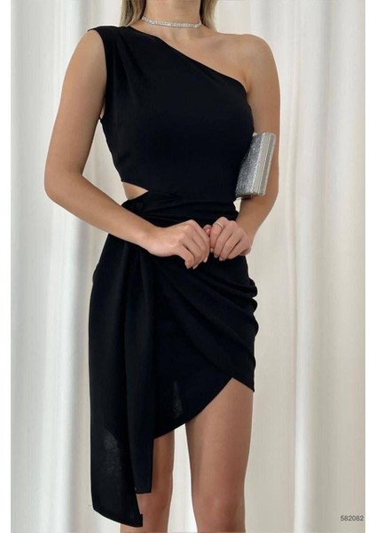 Asimetrik Kesim Eteği Bağlamalı Krep Kumaş Elbise Siyah 582082