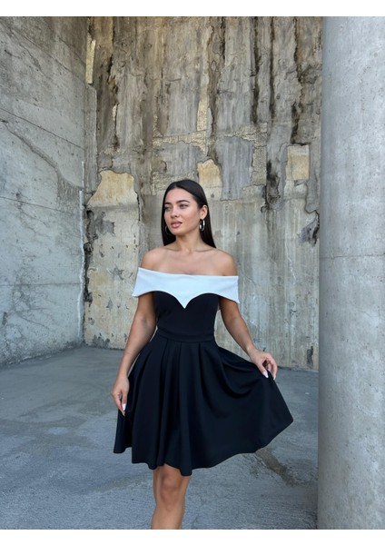 Esnek Krep Kumaş V Yaka Pile Detaylı Mini Abiye Elbise 583287 Siyah fiyatları