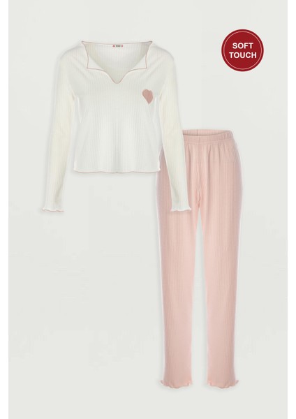 Kadın Soft Touch Fitilli Kalp Detaylı Uzun Kollu Pijama Takımı fiyatları