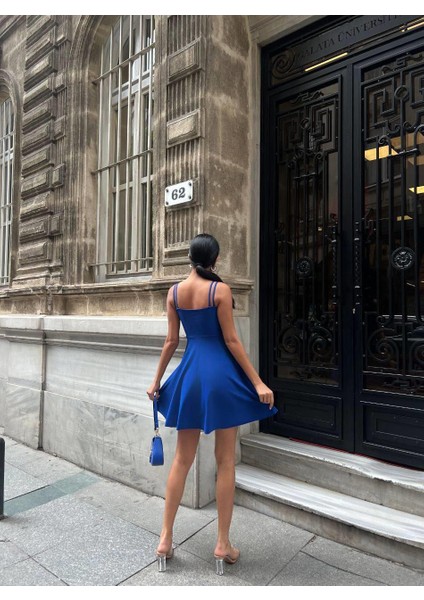 Göğüs Detaylı Kloş Krep Elbise 58806 Saks fırsatları