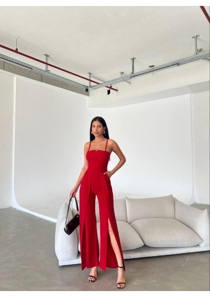 Krep Kumaş Askılı Yaka ve Yırtmaç Detaylı Tulum 582232 Kirmizi indirimleri