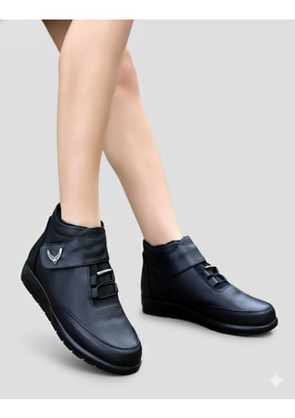 Hakiki Deri Cırtlı Kadın Bot modelleri