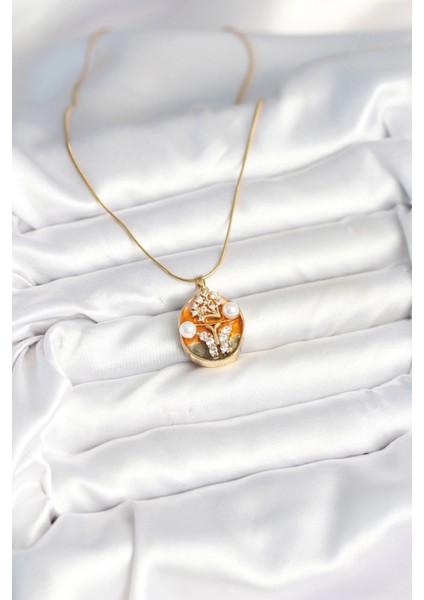 316L Çelik Zincir Kelebek Model Sanatsal Portre Kadın Kolye fiyatları