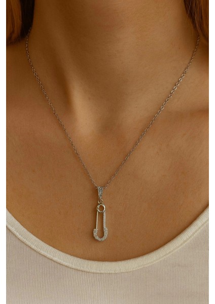 Zarif Zirkon Taşlı Kilitli Iğne Tasarım Renk Atmaz Kararmaz Kadın Çelik Kolye indirimleri